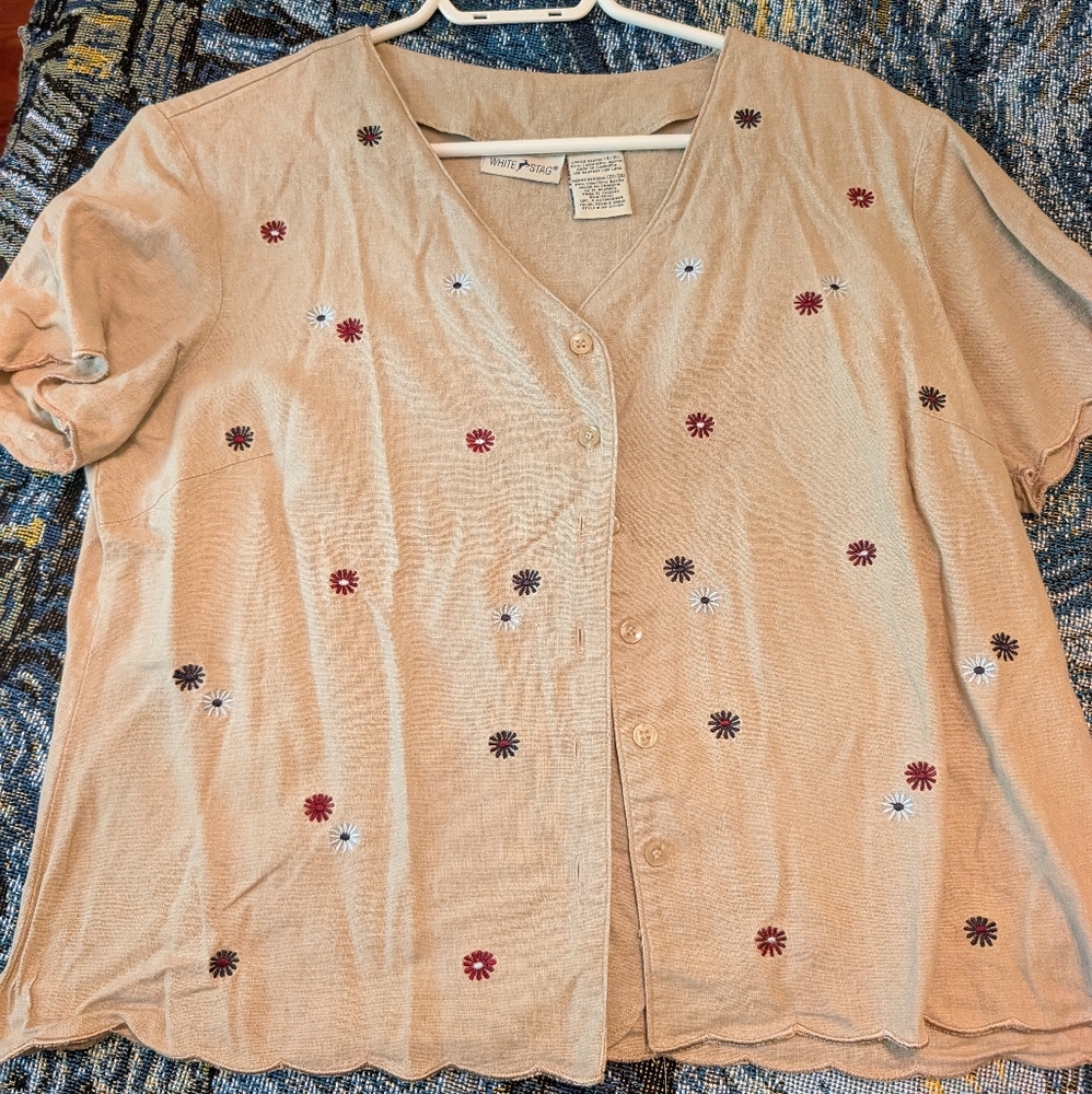 Vintage Beige Linen Floral Embroidered Blouse